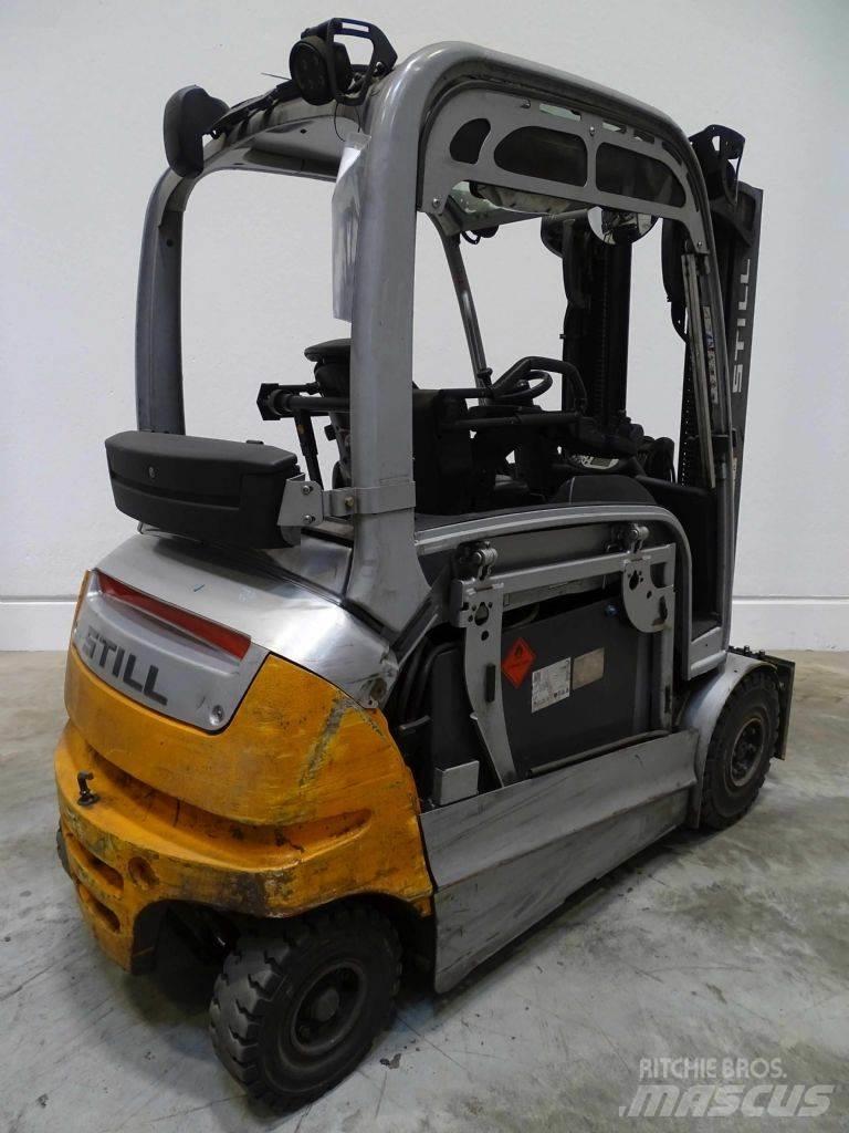 Still RX60-25L 電動堆高機