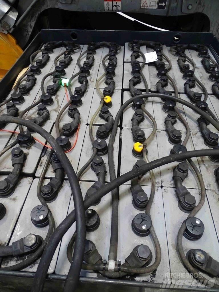 Still RX60-25L 電動堆高機