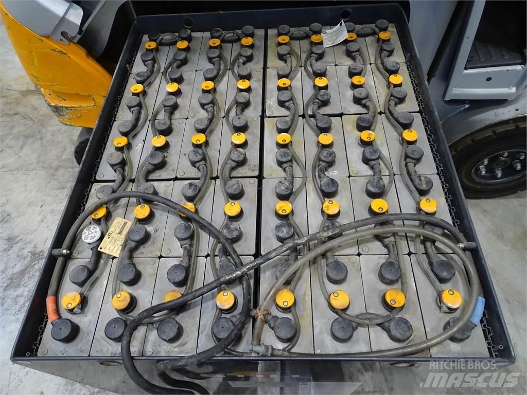 Still RX60-25L 電動堆高機