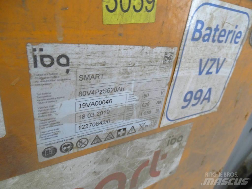 Still RX60-30 電動堆高機