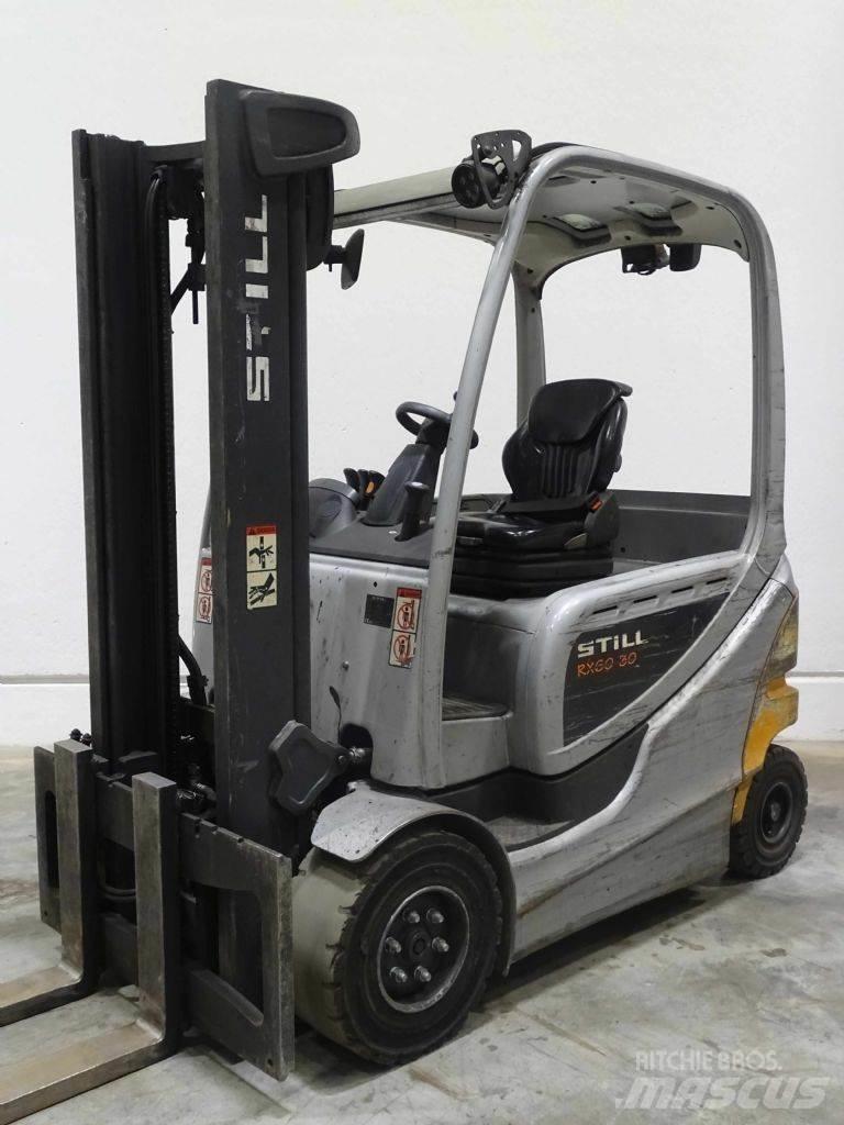 Still RX60-30 電動堆高機