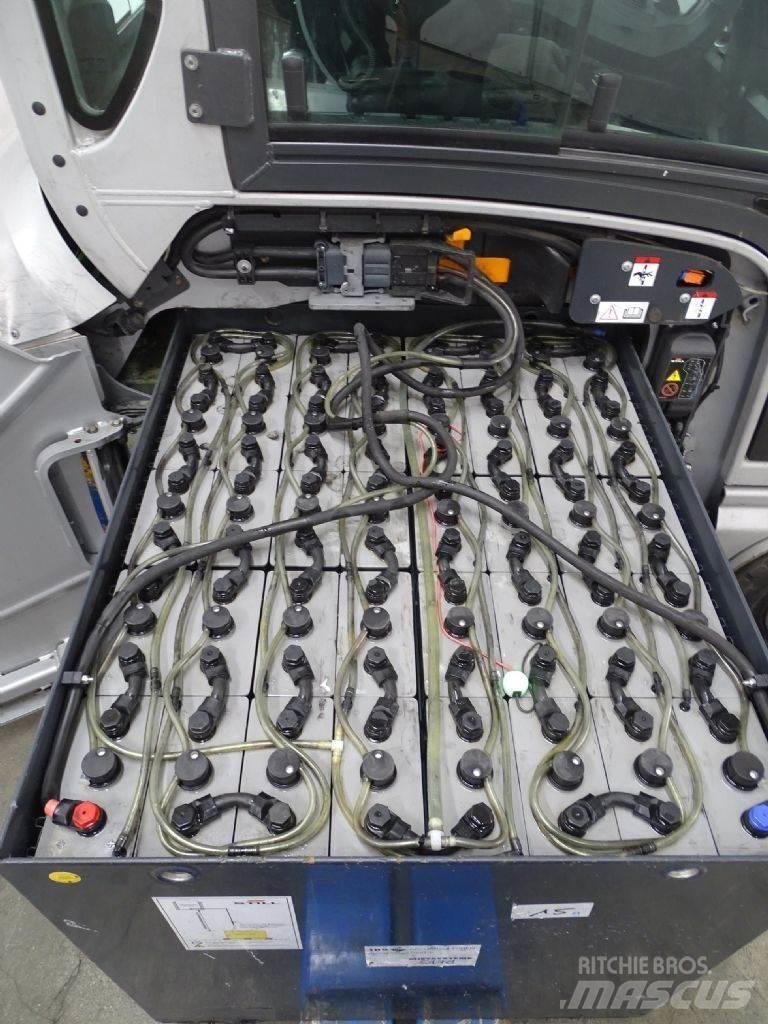 Still RX60-30L 電動堆高機