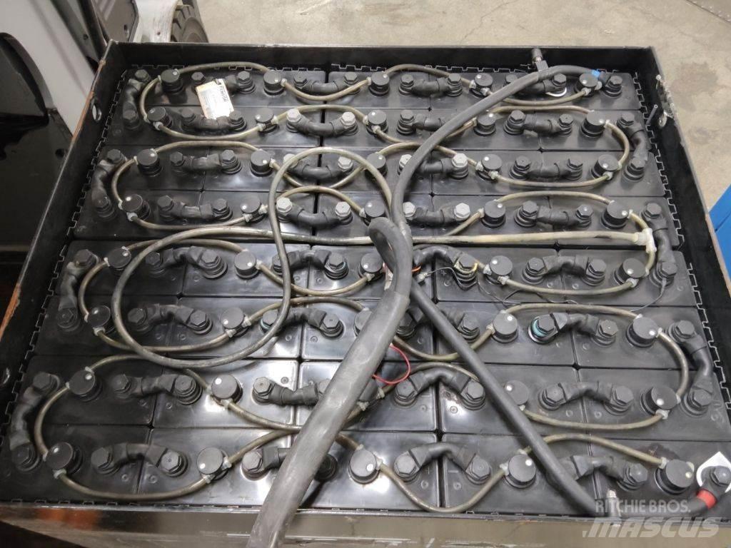 Still RX60-30L 電動堆高機