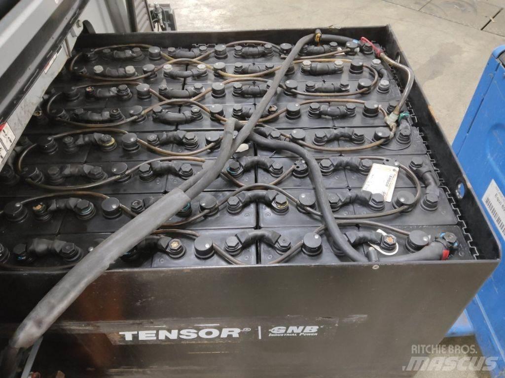 Still RX60-30L 電動堆高機