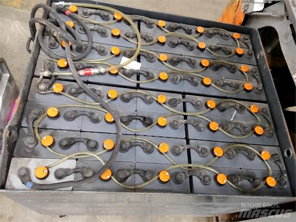 Still RX60-35 電動堆高機