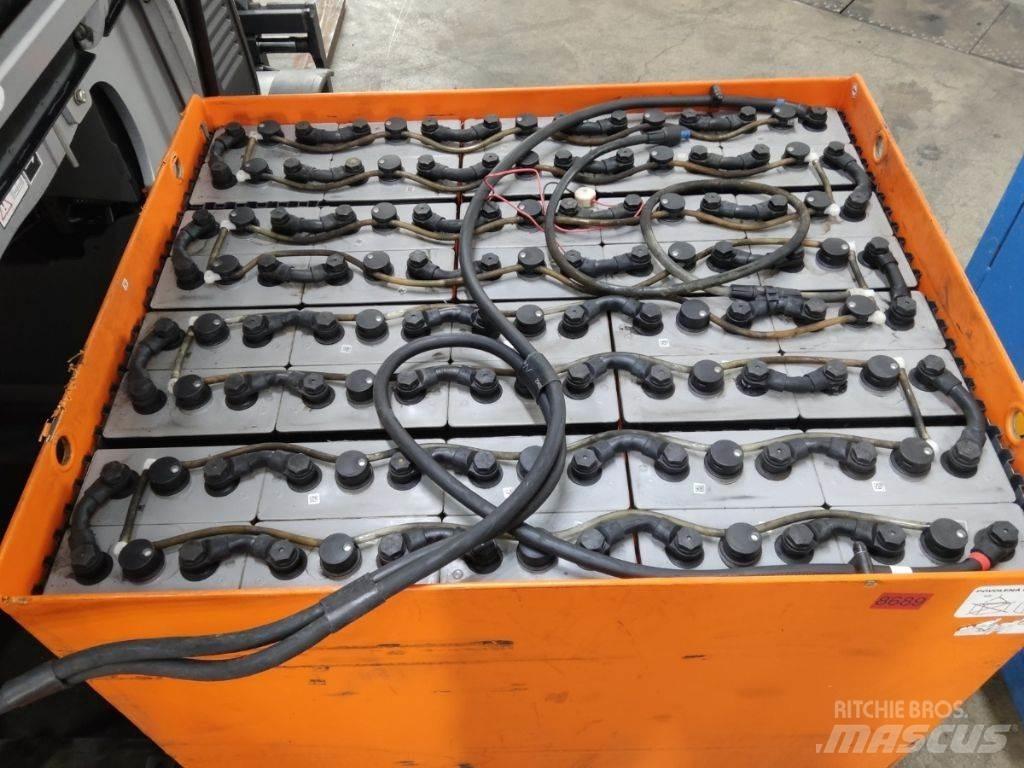 Still RX60-35 電動堆高機