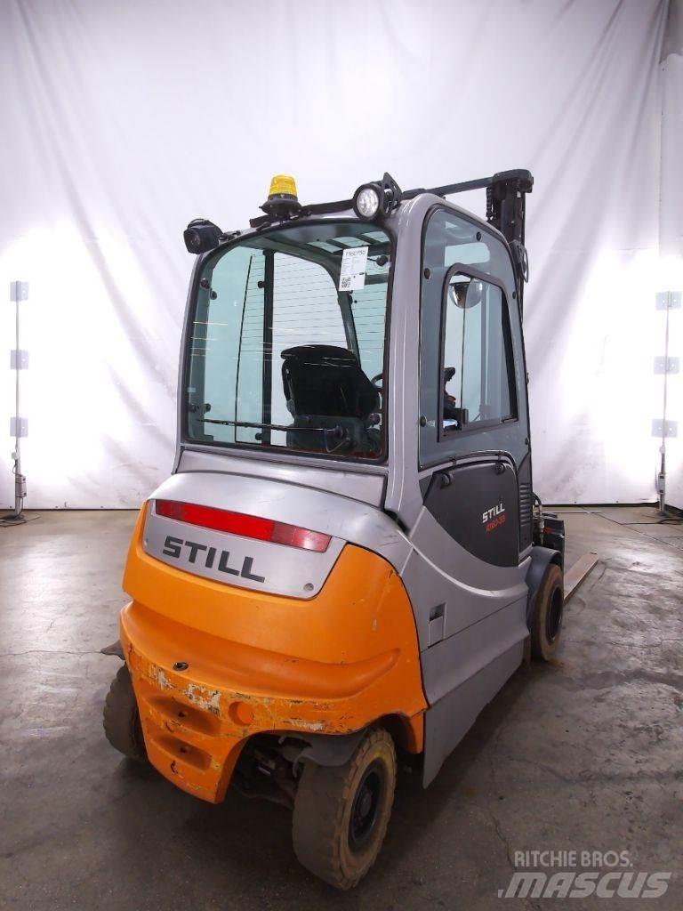 Still RX60-35 電動堆高機