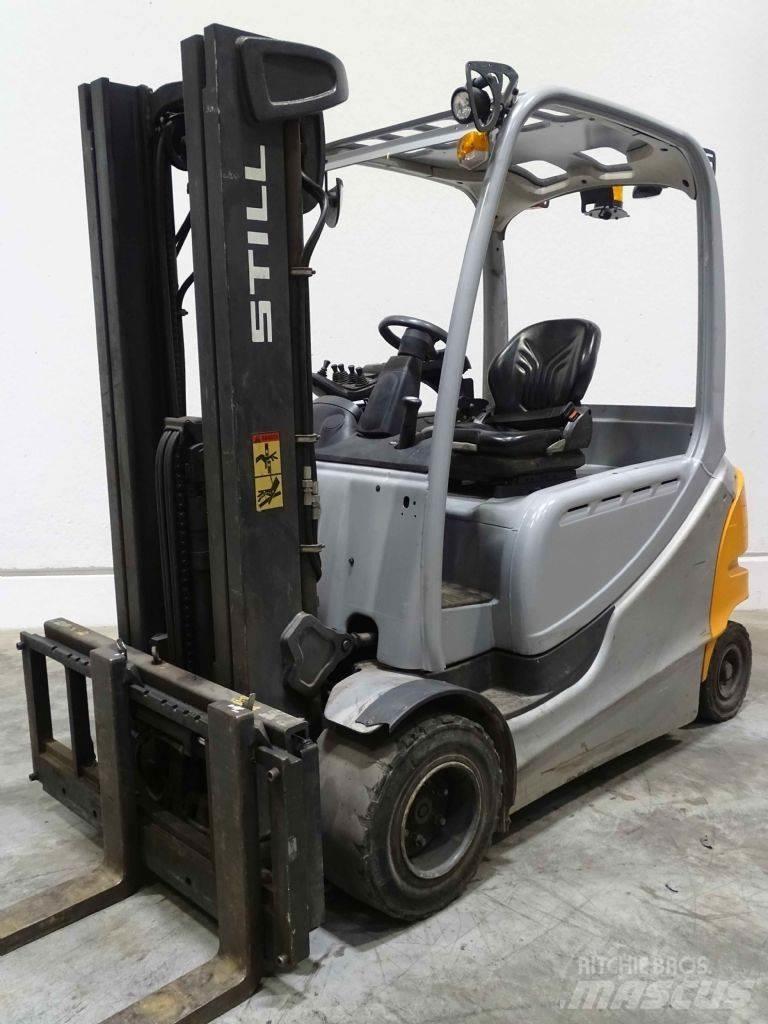 Still RX60-35 電動堆高機