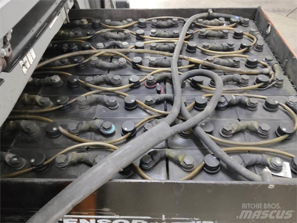 Still RX60-35 電動堆高機