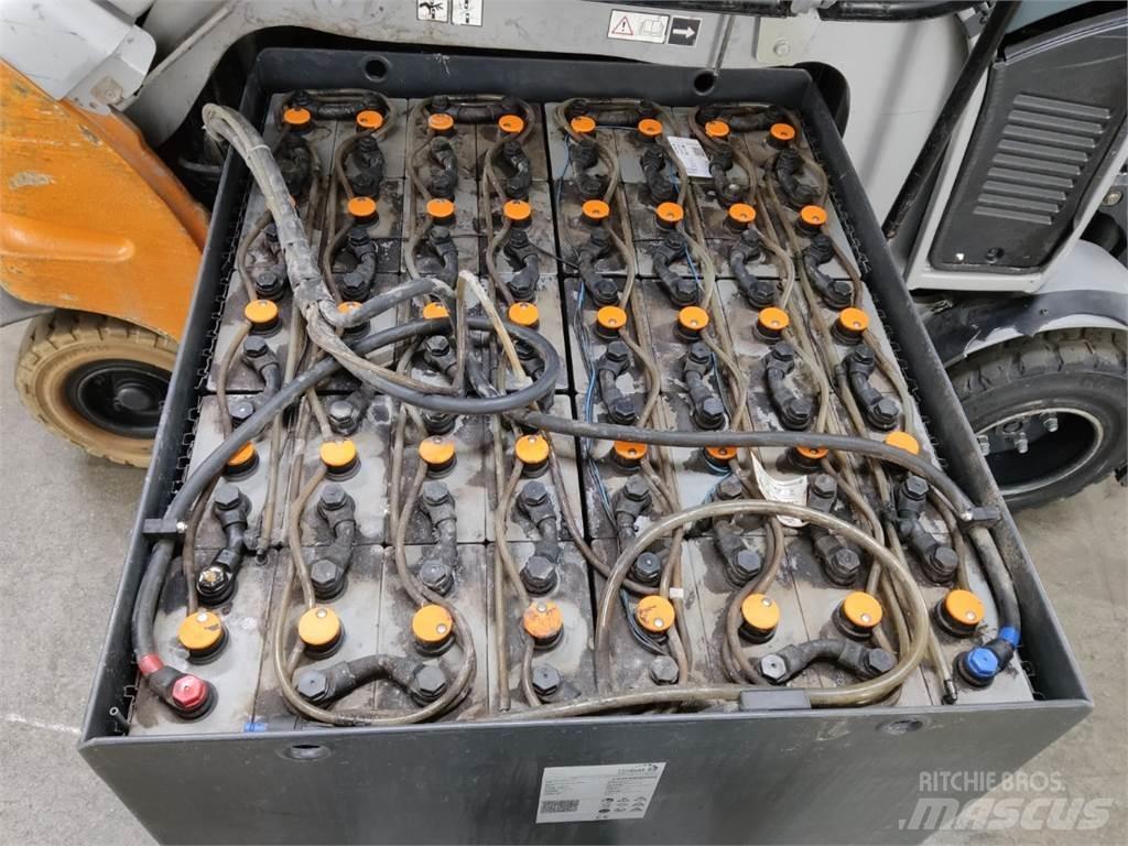 Still RX60-35 電動堆高機