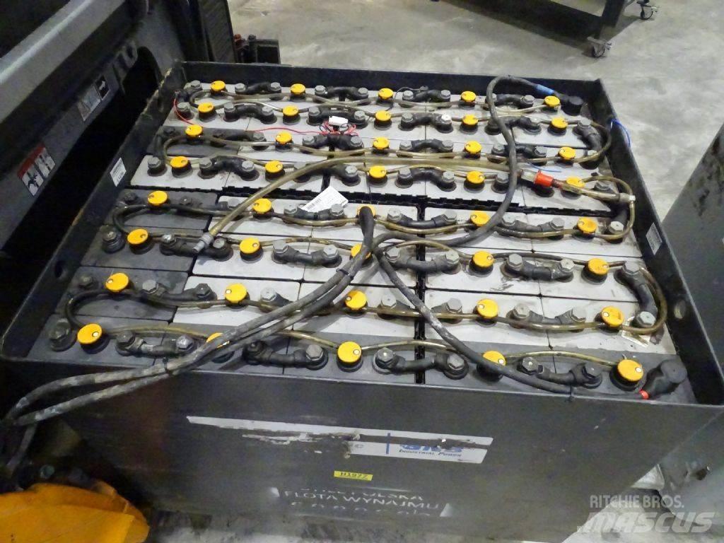 Still RX60-35 電動堆高機