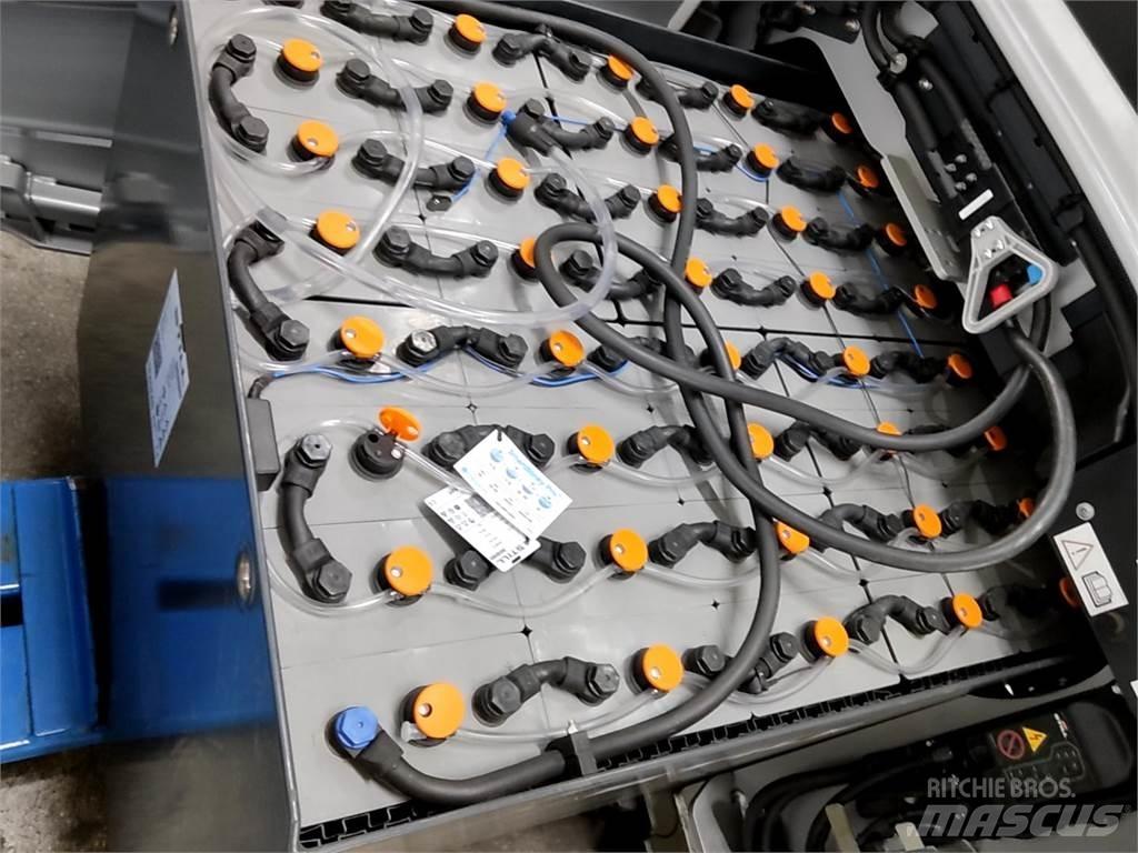 Still RX60-35L 電動堆高機