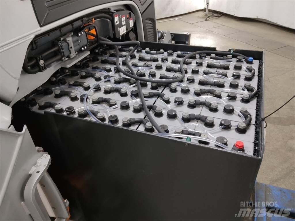 Still RX60-35L 電動堆高機
