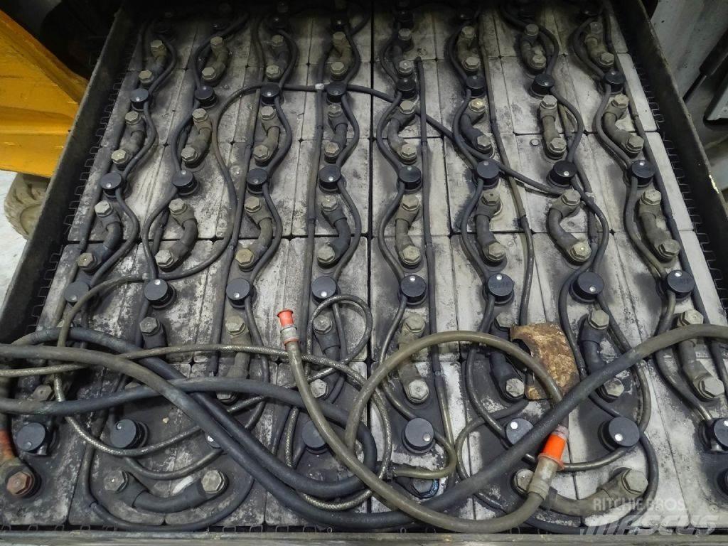 Still RX60-45 電動堆高機