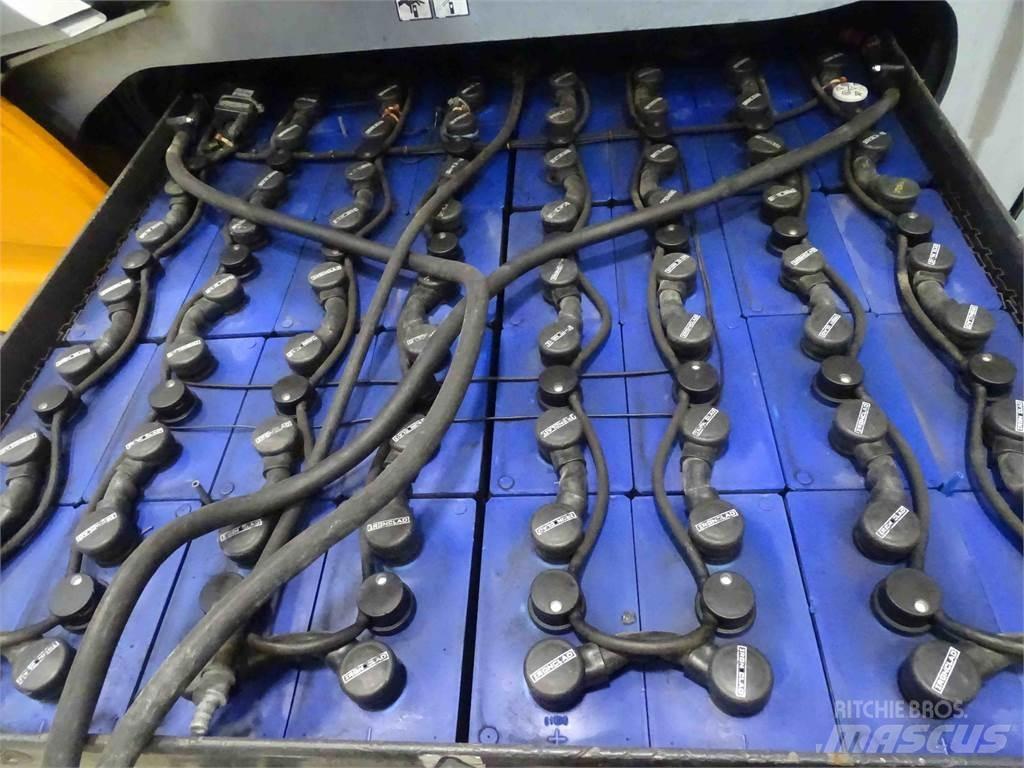 Still RX60-45 電動堆高機