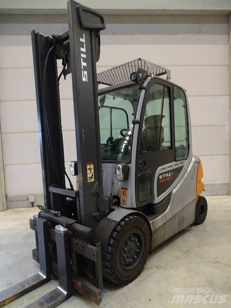 Still RX60-45/600 電動堆高機