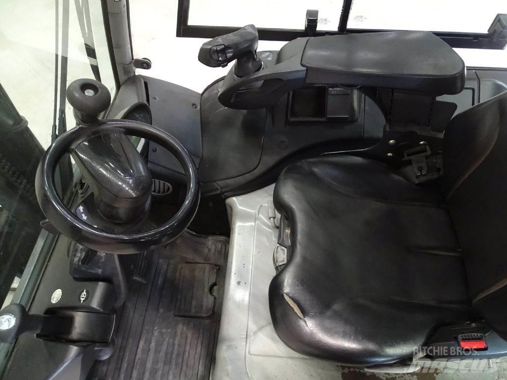 Still RX60-45/600 電動堆高機