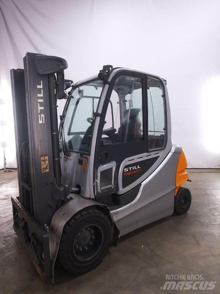 Still RX60-45/600 電動堆高機