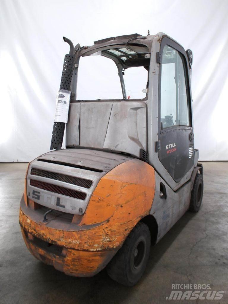 Still RX70-30 柴油卡車