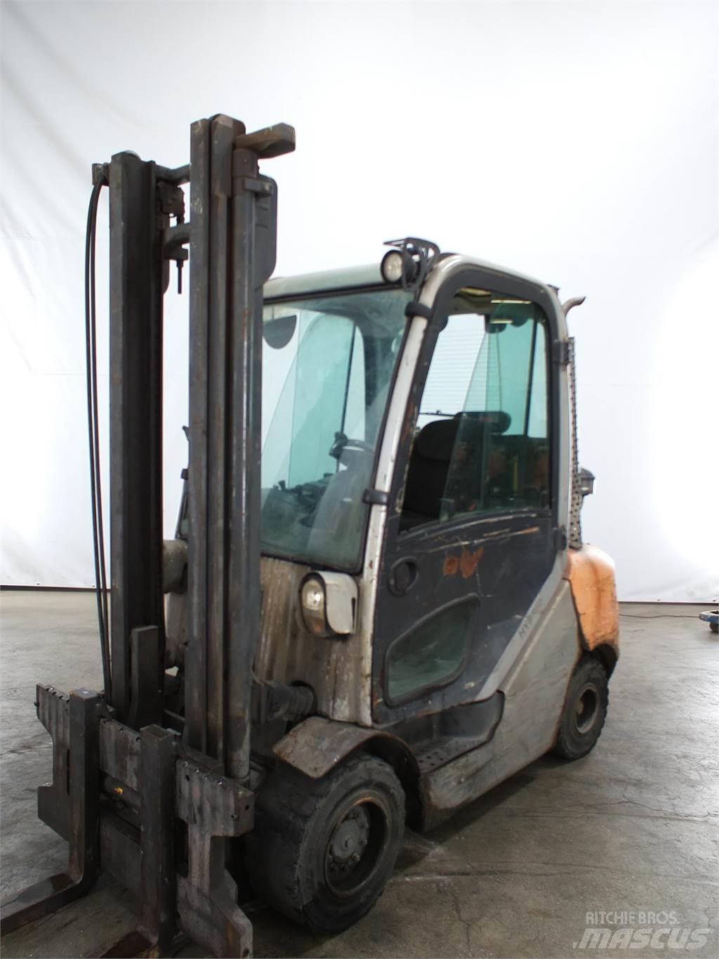 Still RX70-35 柴油卡車