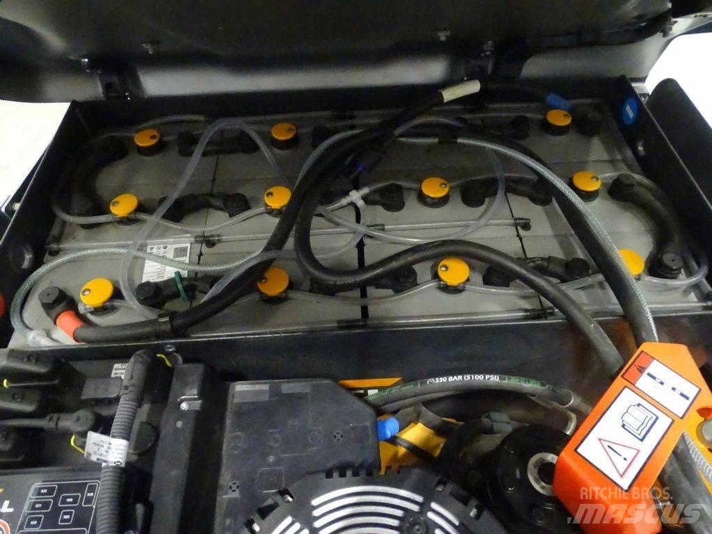 Still RXE13 電動堆高機