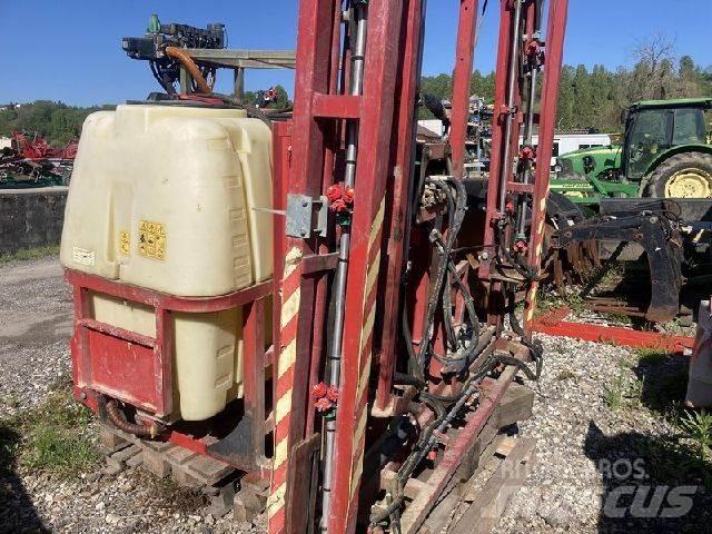  atasa 1000 L 牽引式噴霧機