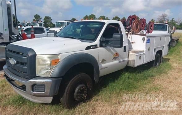 Ford F550 都市/通用型車輛