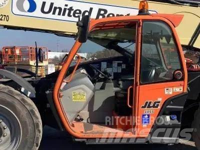 JLG 1055 伸縮臂操作車