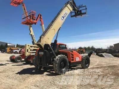 JLG 1255 伸縮臂操作車