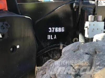 JLG 1255 伸縮臂操作車