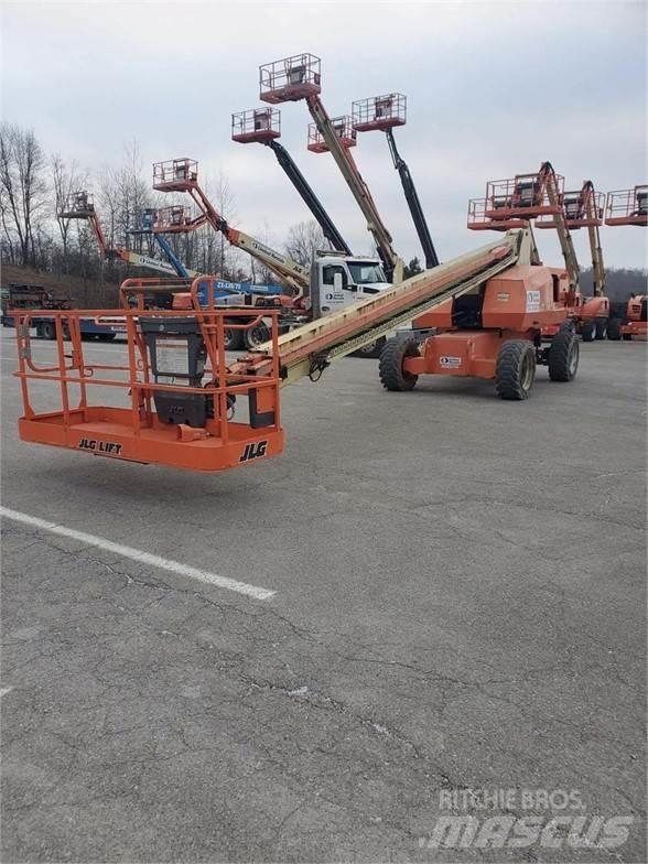 JLG 800S 伸縮臂高空作業車