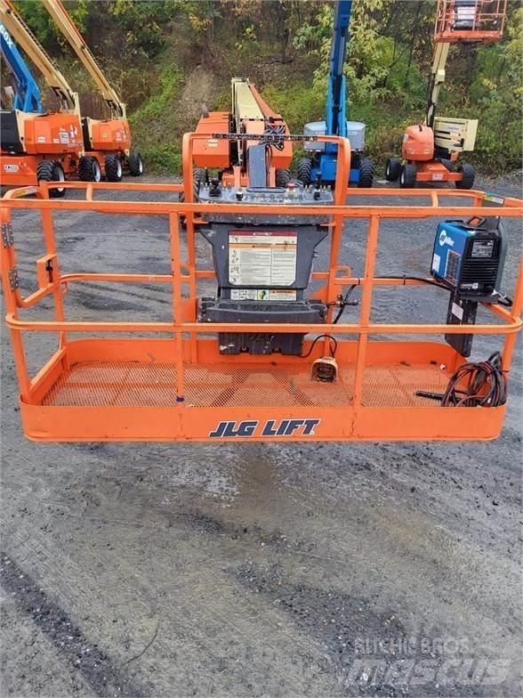 JLG 860SJ 伸縮臂高空作業車