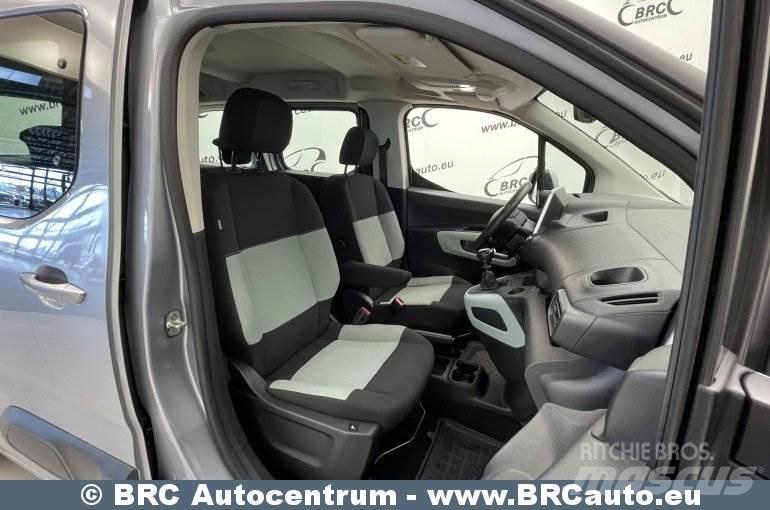 Citroën Berlingo 迷你巴士