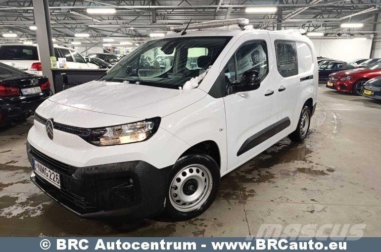 Citroën Berlingo 迷你巴士