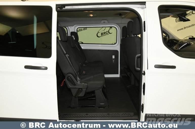 Ford Transit Custom 迷你巴士