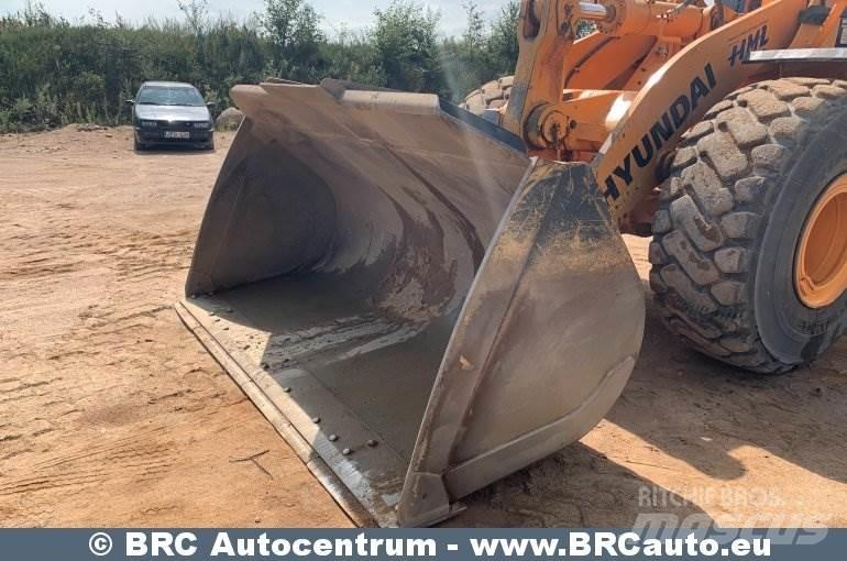 Hyundai HL970 輪胎式裝載機