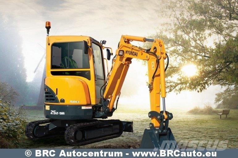 Hyundai R25Z-9AK 小型挖土機/掘鑿機<7t(小型挖掘機)
