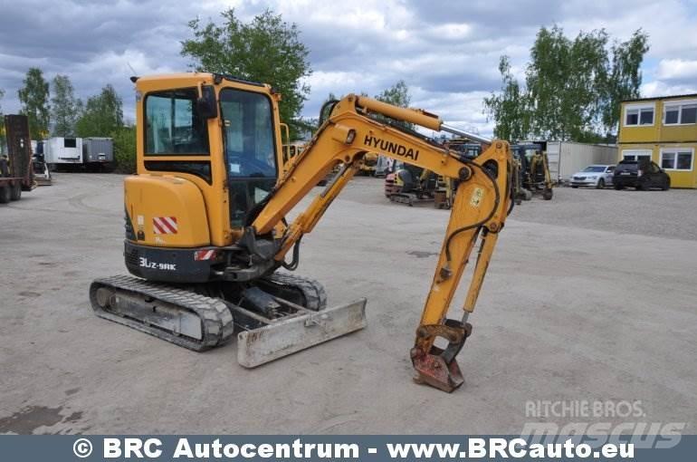 Hyundai R30Z-9AK 小型挖土機/掘鑿機<7t(小型挖掘機)