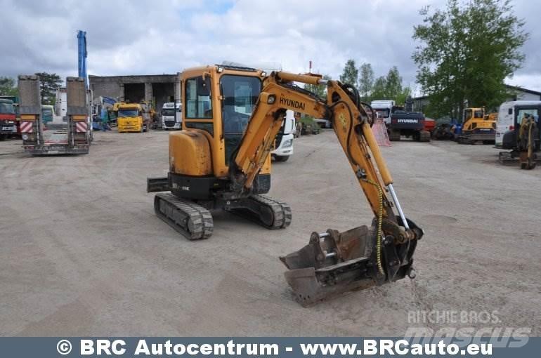 Hyundai R30Z-9AK 小型挖土機/掘鑿機<7t(小型挖掘機)