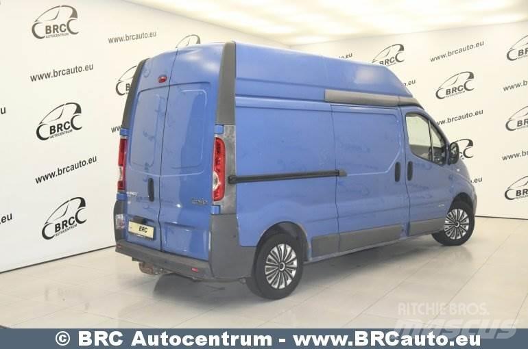 Renault Trafic 車廂