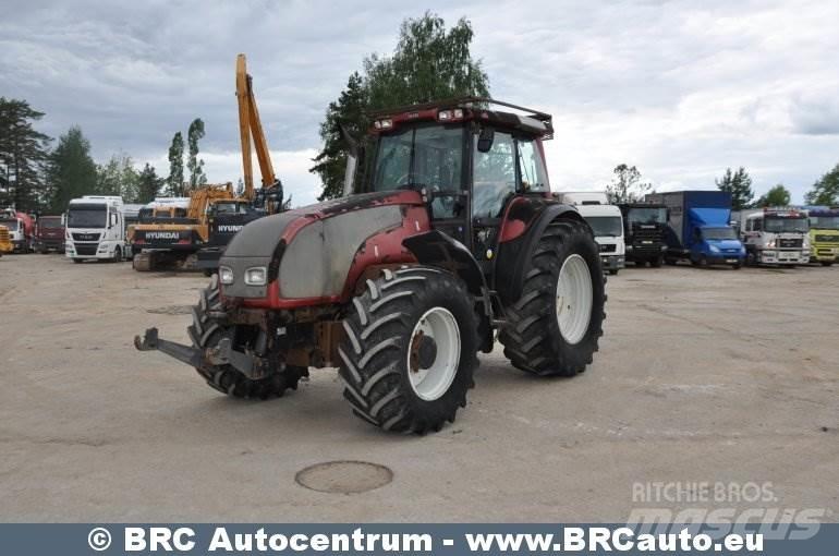 Valtra T190 曳引機