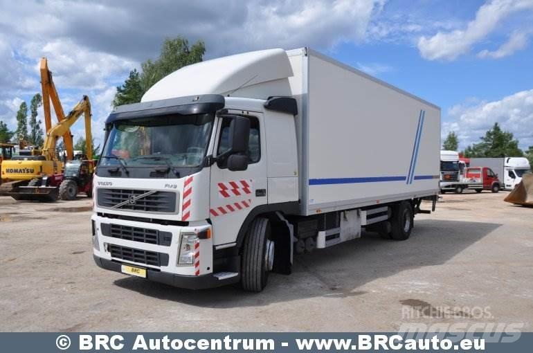 Volvo FM9 貨箱式卡車
