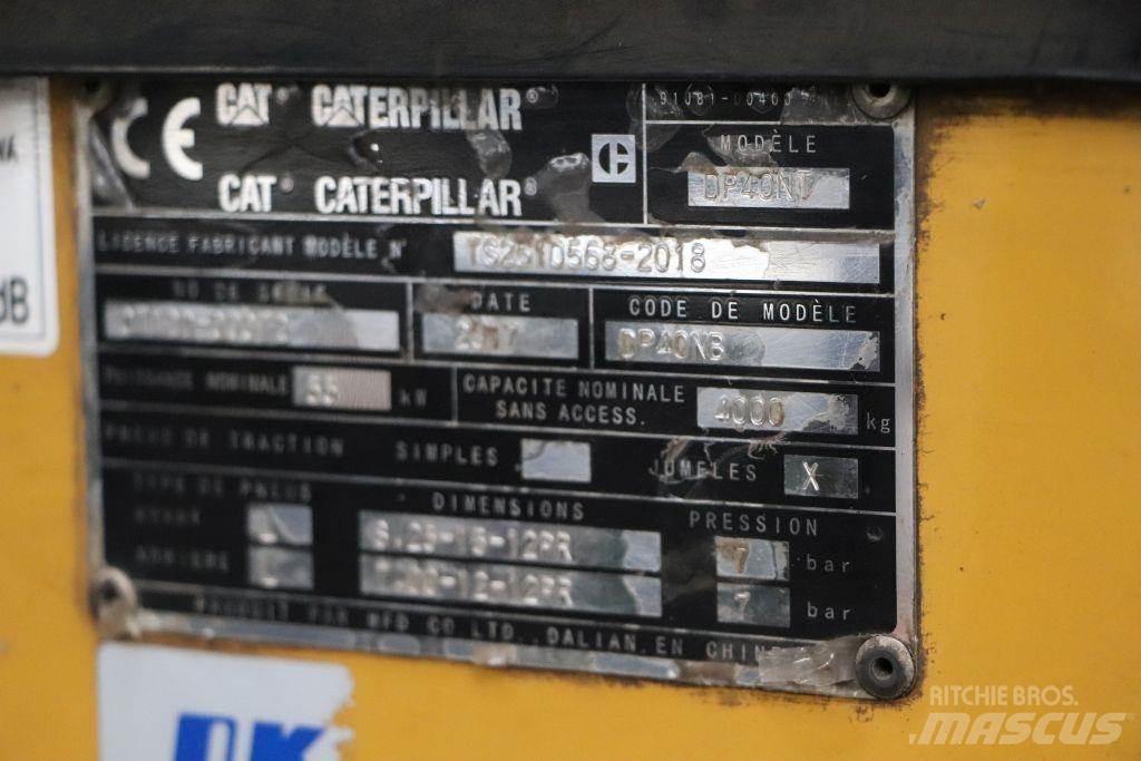 CAT DP40NT 柴油卡車