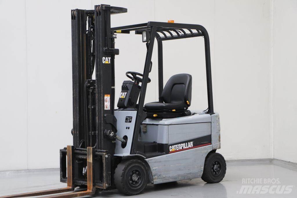 CAT EP16K 電動堆高機