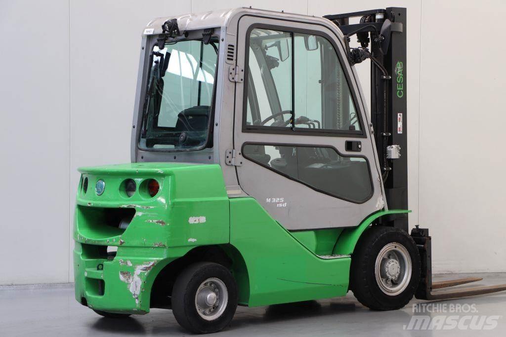 Cesab M325D 柴油卡車