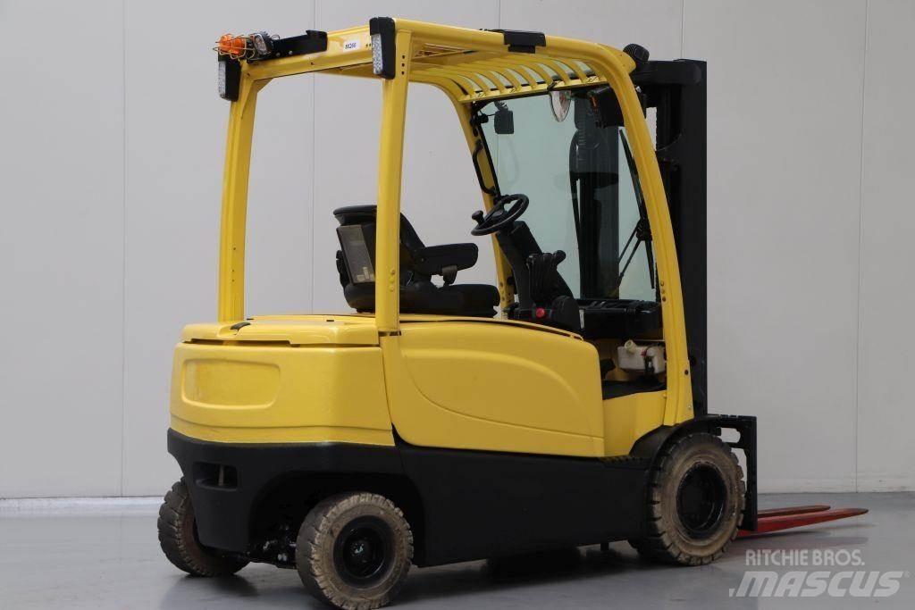 Hyster J3.0XN 電動堆高機