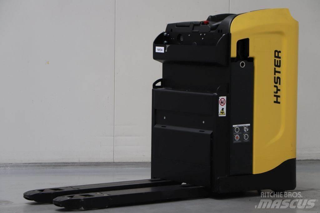 Hyster RP2.0N 自走式堆積機