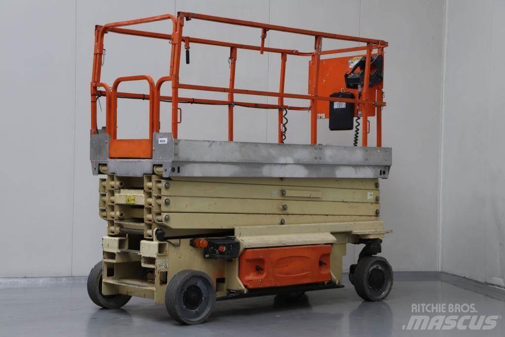 JLG 3246 ES 剪式升降機