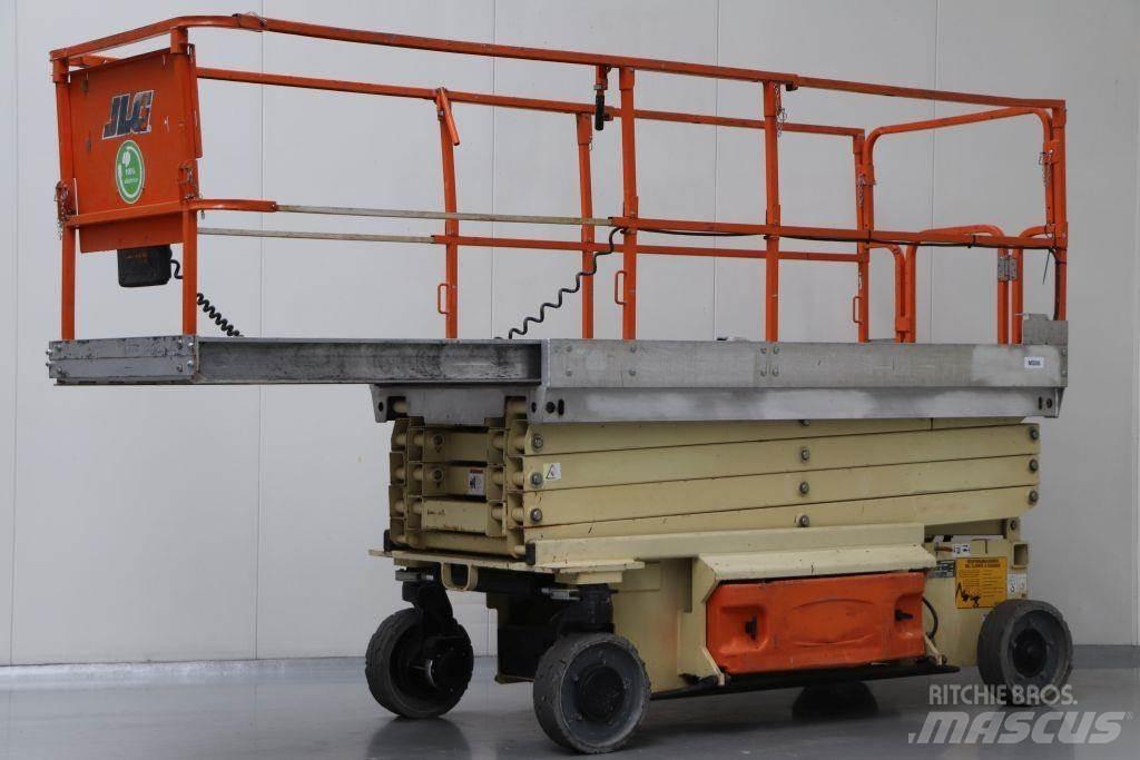 JLG 3246 ES 剪式升降機