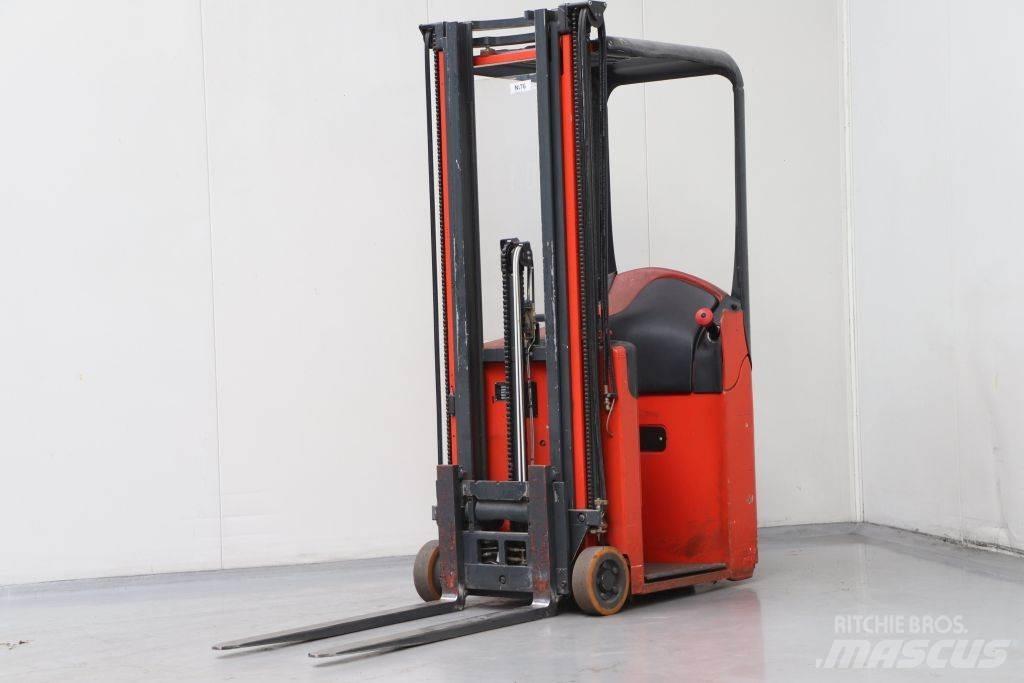 Linde E10 自走式堆積機